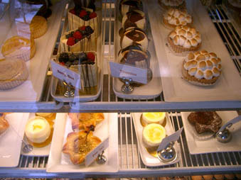  Dessert Trends / DT Bistro-Patisserie, Toronto